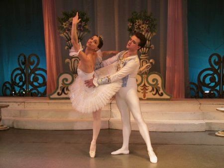 «Я - балерина!» Ирина Козаренко 25 лет на сцене! Узнайте больше!